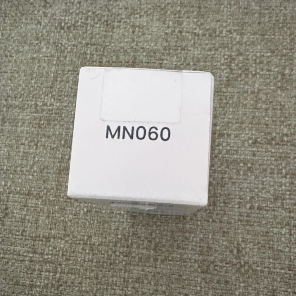 MN060‎ NEW JOAH Primedation Liquid Foundation, Medium Neutral